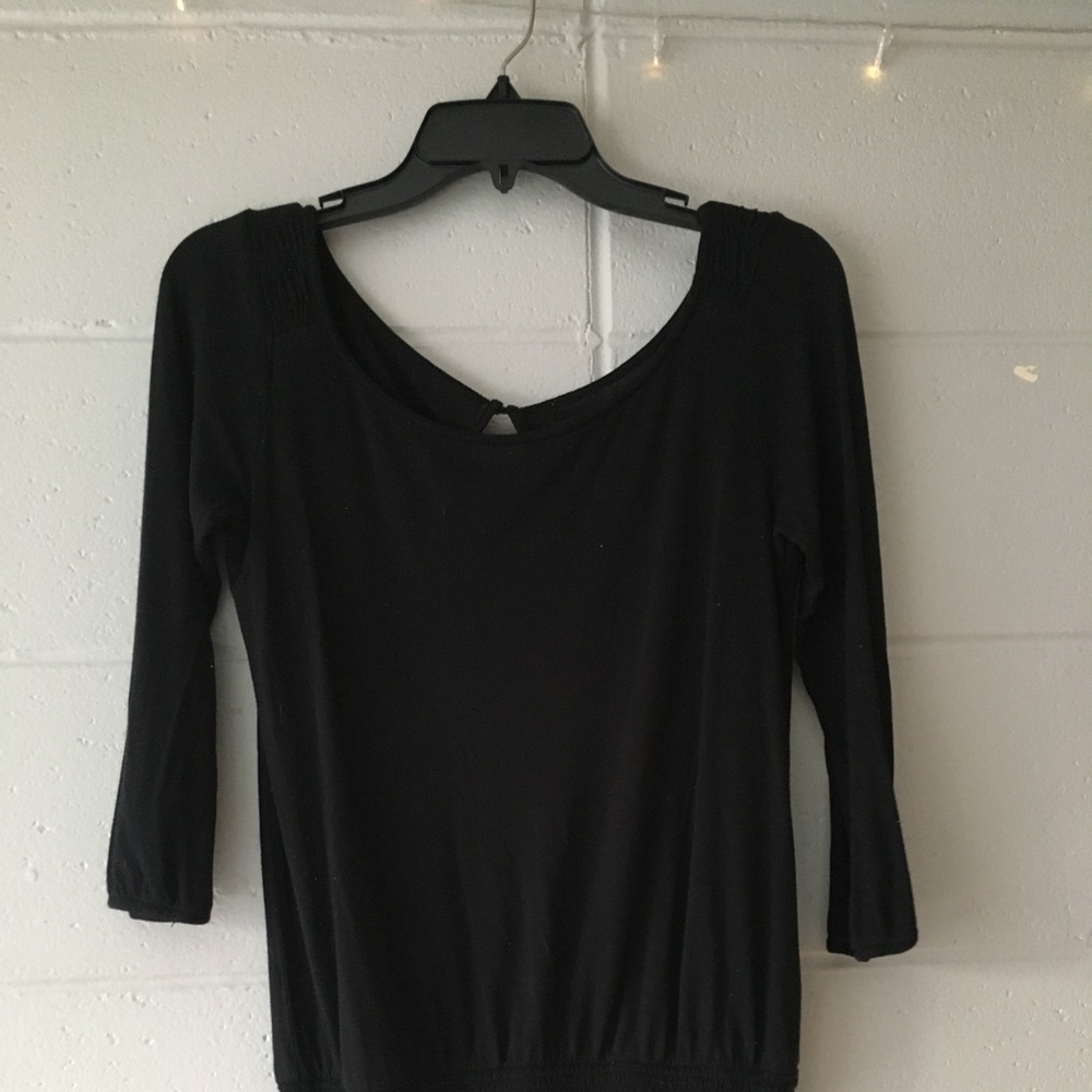 american eagle cropped off shoulder top